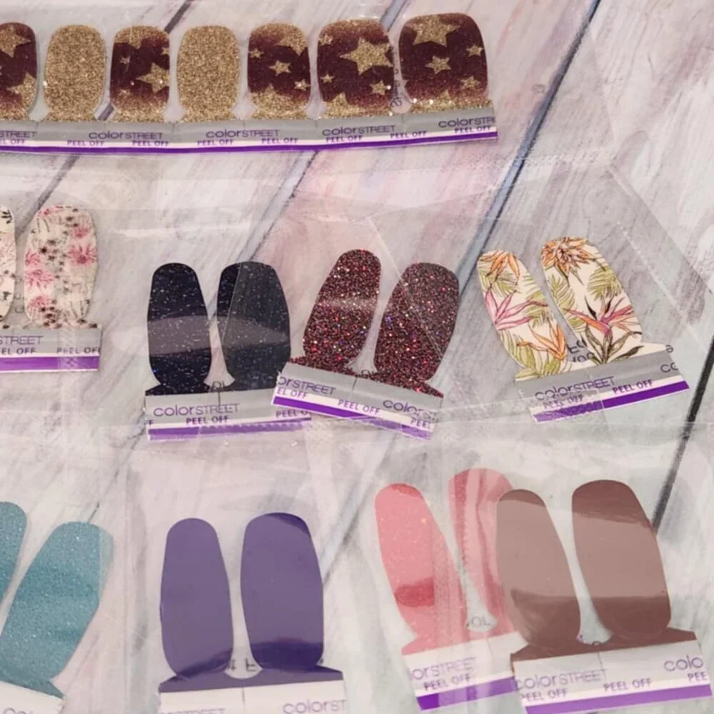 Color Street Press on Nail Grab Bag #6 - Picture 10 of 10